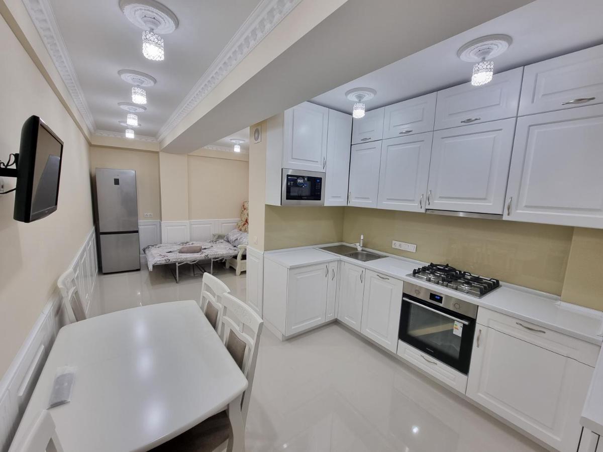 Tourist Grand Apartments Ultracentral Chişinău Eksteriør billede