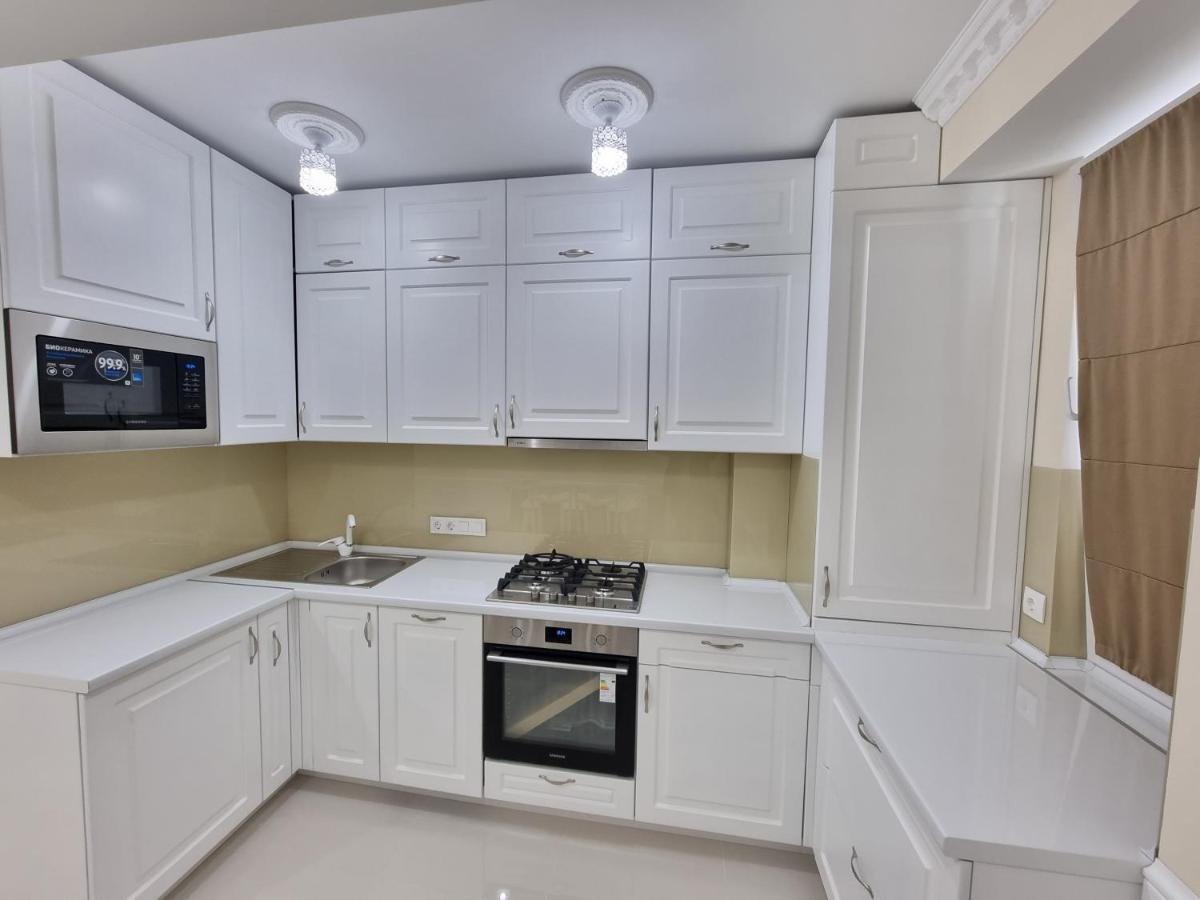 Tourist Grand Apartments Ultracentral Chişinău Eksteriør billede