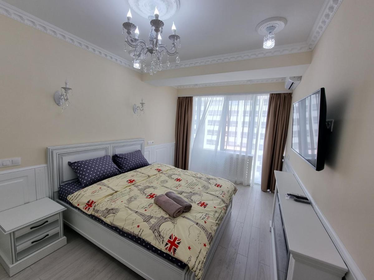 Tourist Grand Apartments Ultracentral Chişinău Eksteriør billede