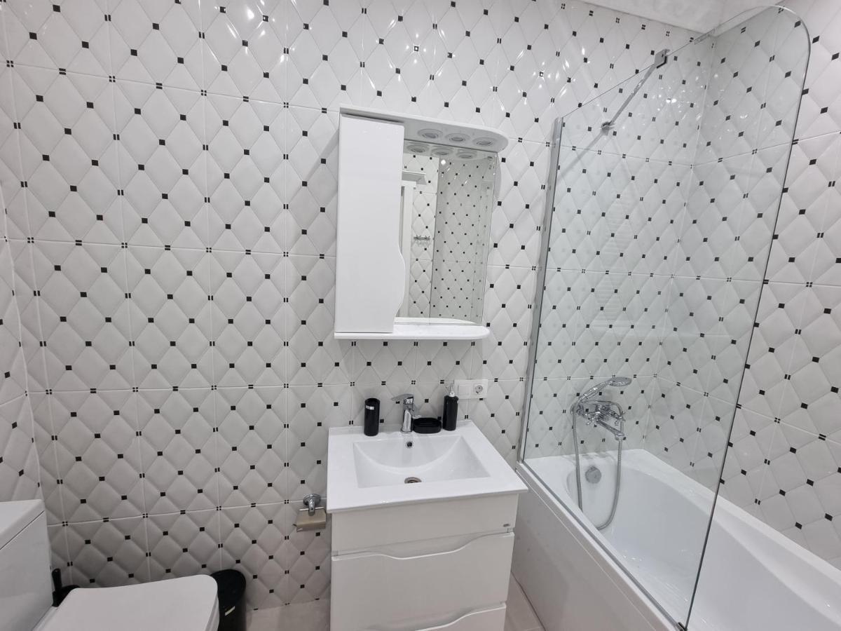 Tourist Grand Apartments Ultracentral Chişinău Eksteriør billede